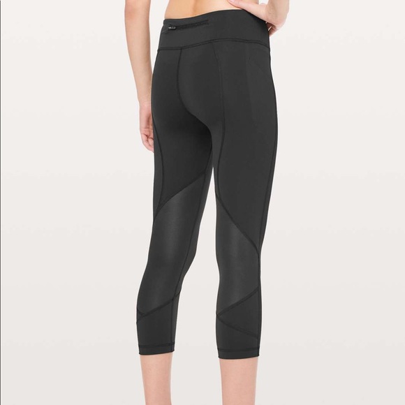 Lululemon Pace Rival Crop 22” Black Size 4 - Picture 2 of 7